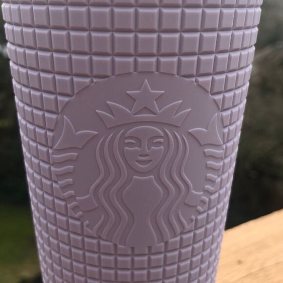 Starbucks valentine set tumblers. - Picture 2 of 9